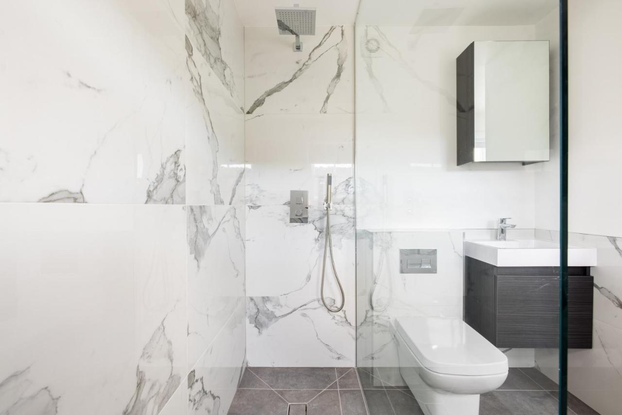 Ferienwohnung The Margravine Maisonette - Modern & Bright 2Bdr Flat London Exterior foto