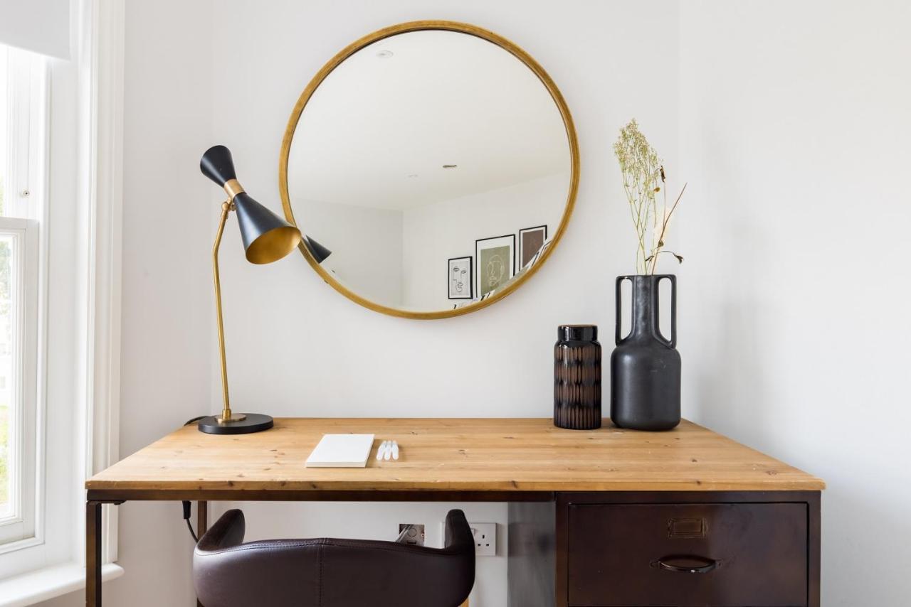 Ferienwohnung The Margravine Maisonette - Modern & Bright 2Bdr Flat London Exterior foto
