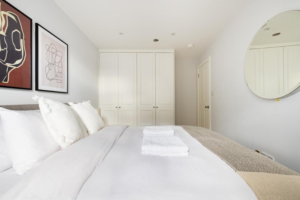 Ferienwohnung The Margravine Maisonette - Modern & Bright 2Bdr Flat London Exterior foto