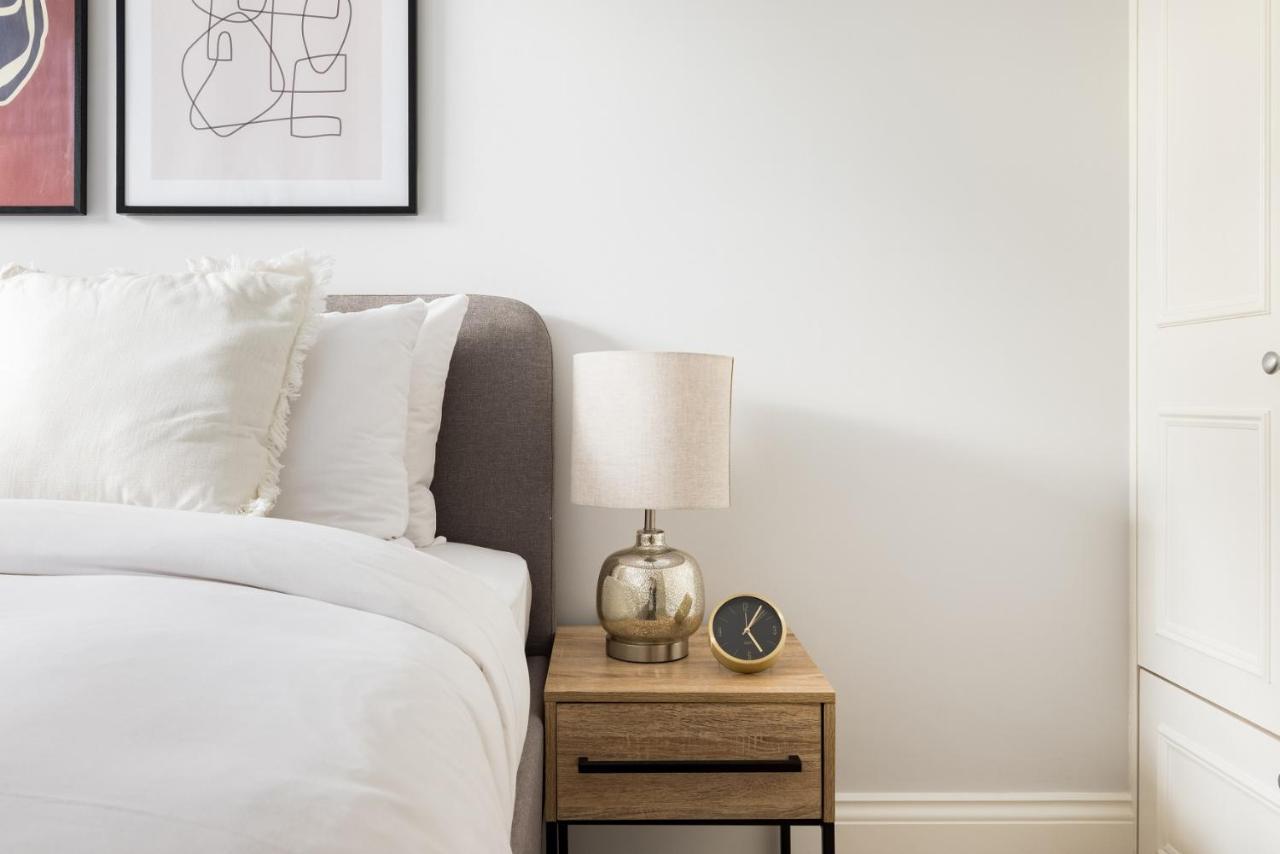 Ferienwohnung The Margravine Maisonette - Modern & Bright 2Bdr Flat London Exterior foto